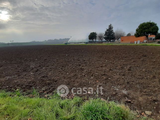 Terreno edificabile in residenziale in Viale Europa