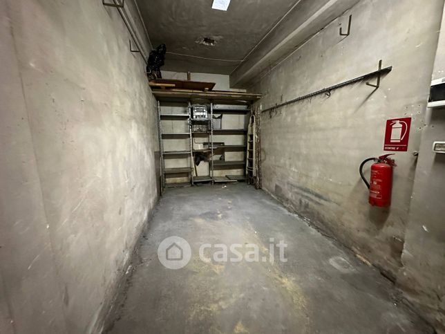 Garage/posto auto in residenziale in Via Raffaele Piria 3