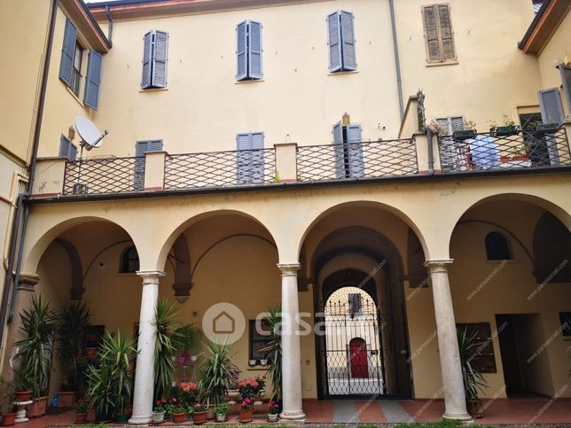 Appartamento in residenziale in Via Sigismondo Trecchi 2