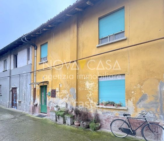 Casa indipendente in residenziale in Via Felice Cavallotti