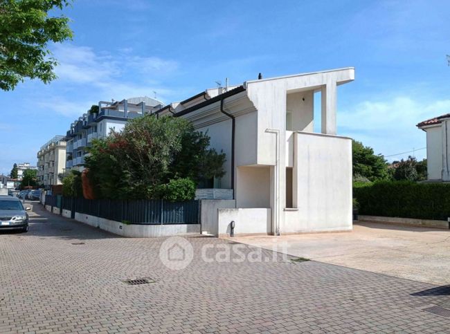 Appartamento in residenziale in Via dei Mille 10