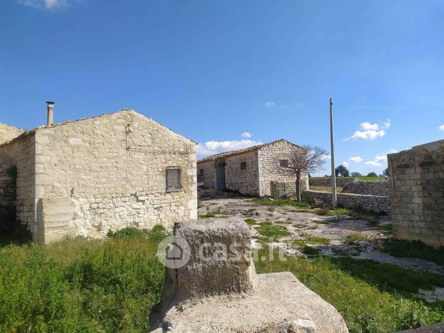 Rustico/casale in residenziale in Strada Provinciale 94