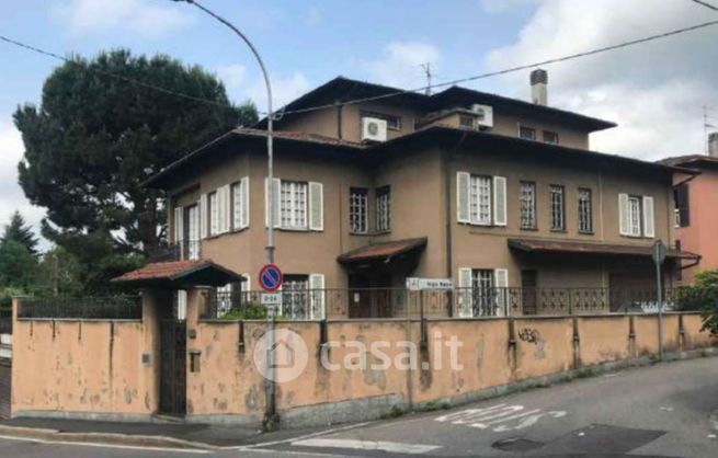 Appartamento in residenziale in Via Evaristo Trentini