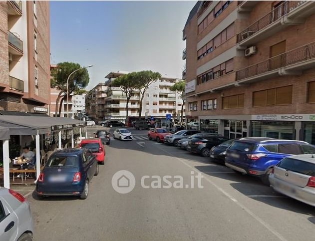 Box/posto auto in residenziale in Via Angelo Ranucci