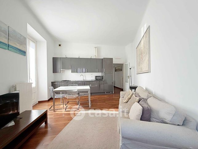 Appartamento in residenziale in Via Antonio Stoppani 40