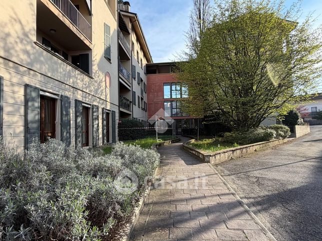 Appartamento in residenziale in Via Govi 25