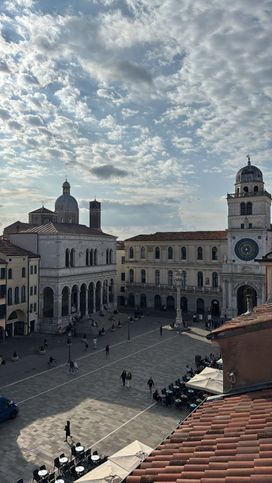 Appartamento in residenziale in Piazza dei Signori