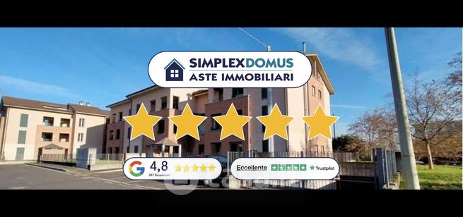 Appartamento in residenziale in Viale Francesco Cassani