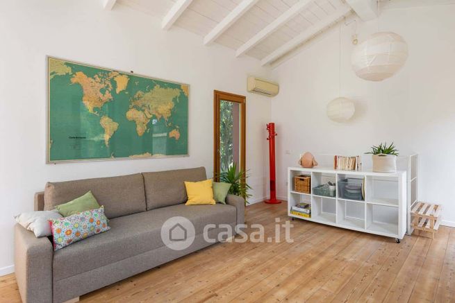 Appartamento in residenziale in Via Giovanni Francesco Barbieri 19