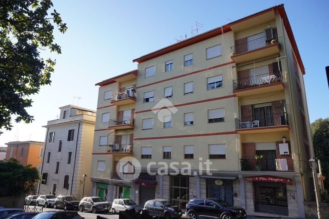 Appartamento in residenziale in Viale Antonietta Chigi 27