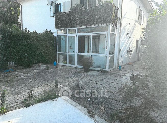 Appartamento in residenziale in Via della Vittoria 102