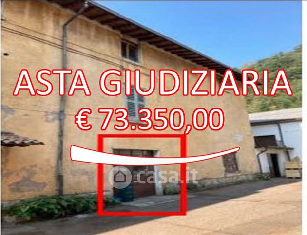 Appartamento in residenziale in Via Fontane 7