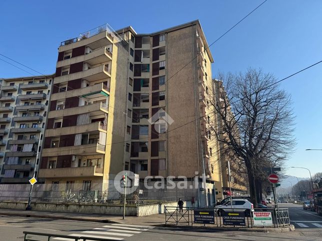 Appartamento in residenziale in Via Genova 247