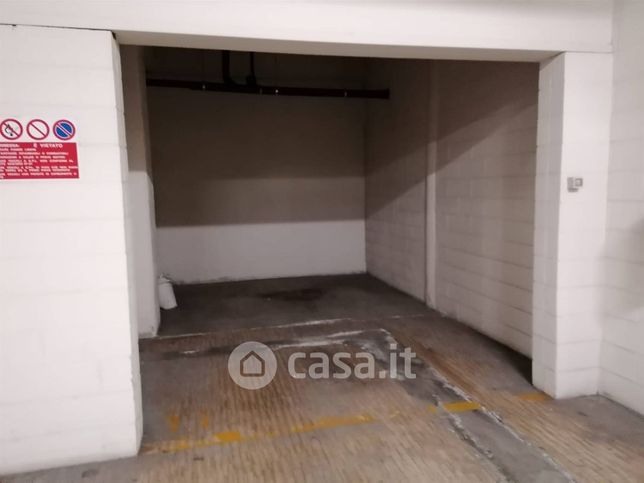 Garage/posto auto in residenziale in 