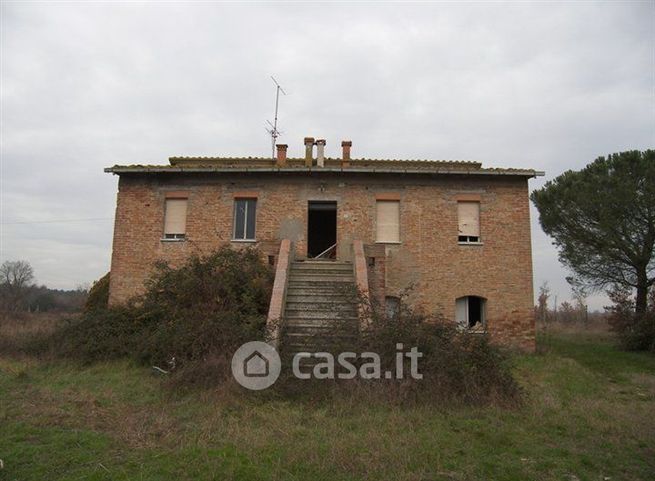 Terreno agricolo in commerciale in 