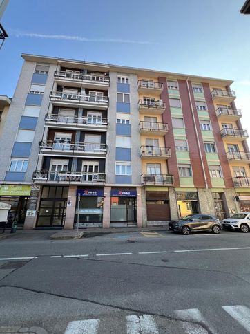 Appartamento in residenziale in Via Leinì 27