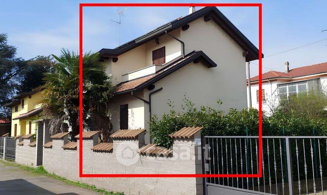 Appartamento in residenziale in Via C. Alberto 182