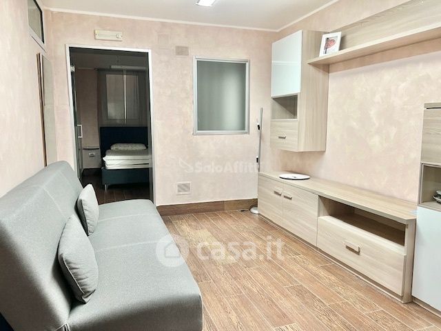 Appartamento in residenziale in Via Montello 25