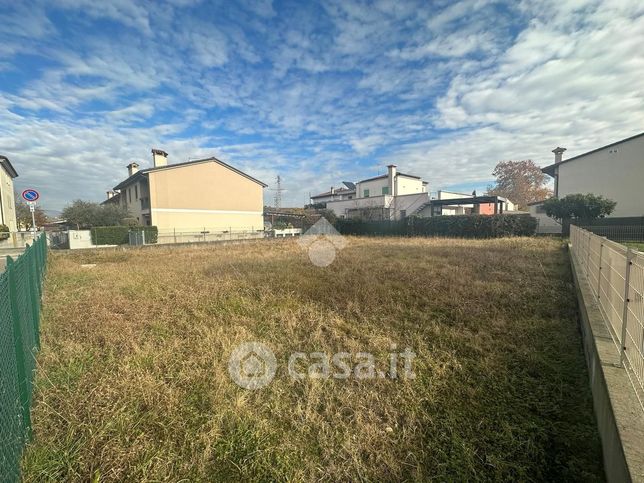 Terreno edificabile in residenziale in Via Cima Marana 32