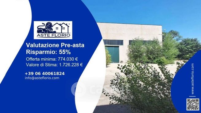 Capannone in commerciale in Contrada Colle Barone