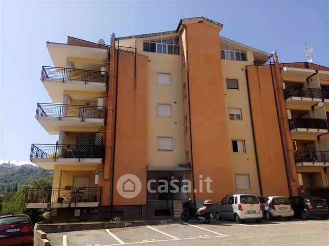 Appartamento in residenziale in Via Portogallo 28