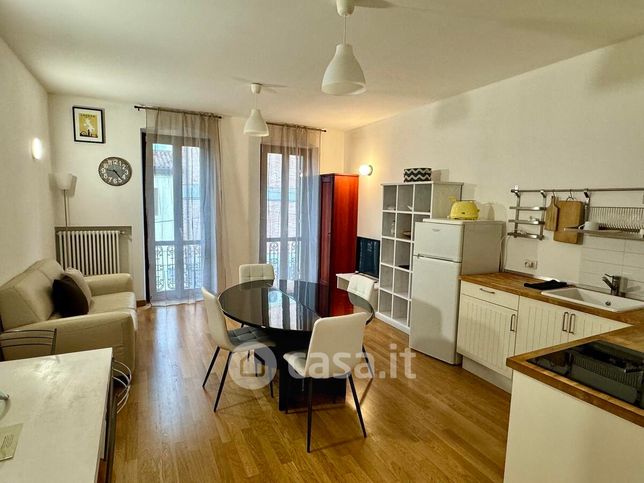 Appartamento in residenziale in Via Nicola Mazza 42