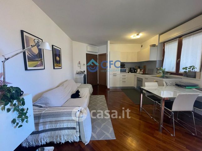 Appartamento in residenziale in Via San Rocco 5