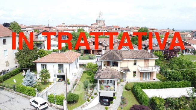 Villa in residenziale in Via Santa Cecilia 7