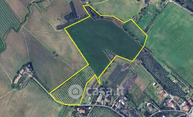 Terreno agricolo in commerciale in Via Torniano