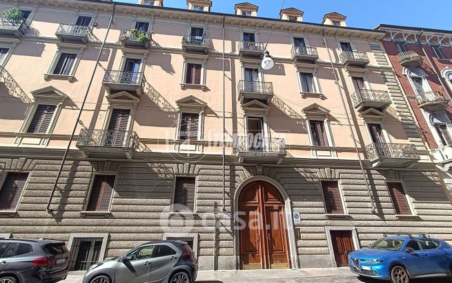 Appartamento in residenziale in Via Valeggio 15
