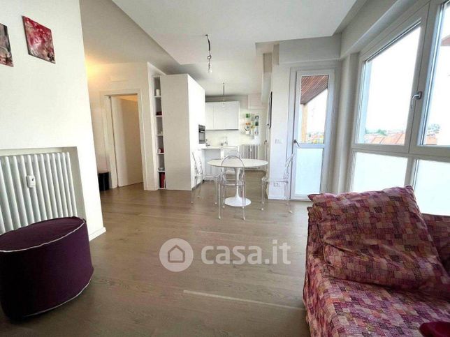 Appartamento in residenziale in Via Mentana
