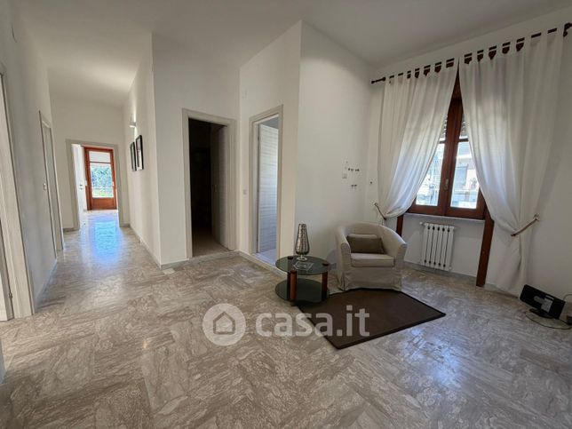 Ufficio in commerciale in Via XX Settembre