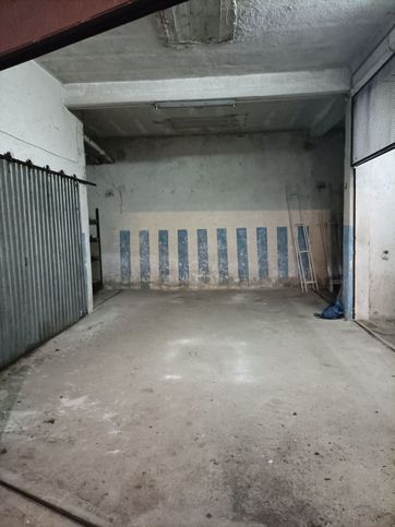 Box/posto auto in residenziale in Vicolo del Ghiberti