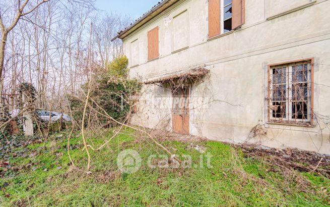 Rustico/casale in residenziale in Via Tromello 60