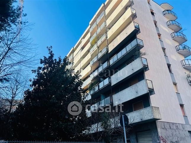 Appartamento in residenziale in Via Adeodato Ressi