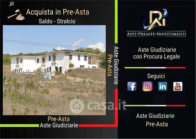 Appartamento in residenziale in Via dell'Acqua Solfurea 16