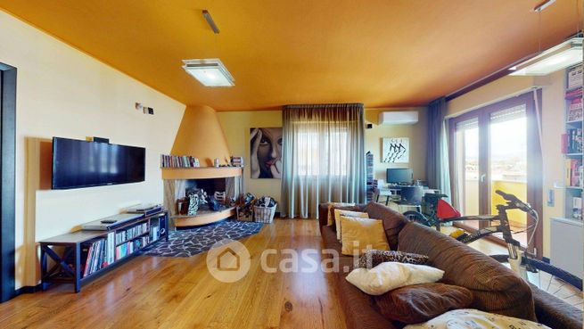 Appartamento in residenziale in Via Alghero 38