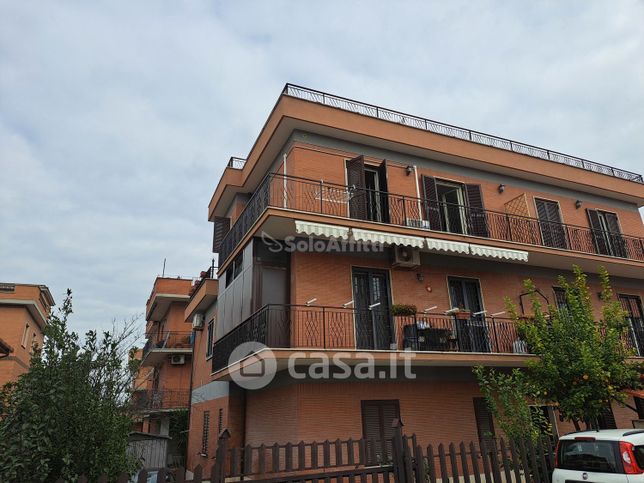 Appartamento in residenziale in Via Campofiorito 19