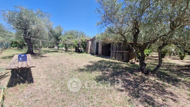 Rustico/casale in residenziale in Via Vignanello