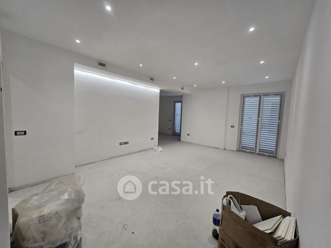 Appartamento in residenziale in Via Vaiani