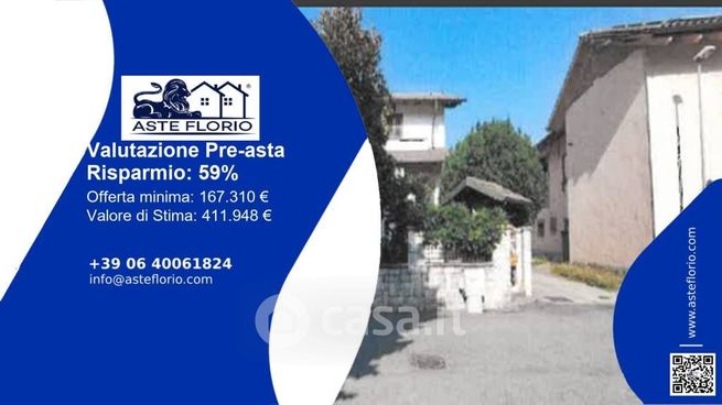 Villa in residenziale in Via Leonardo Da Vinci