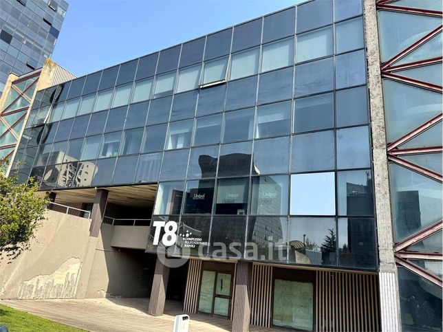Ufficio in commerciale in Via Nuova Poggioreale 60