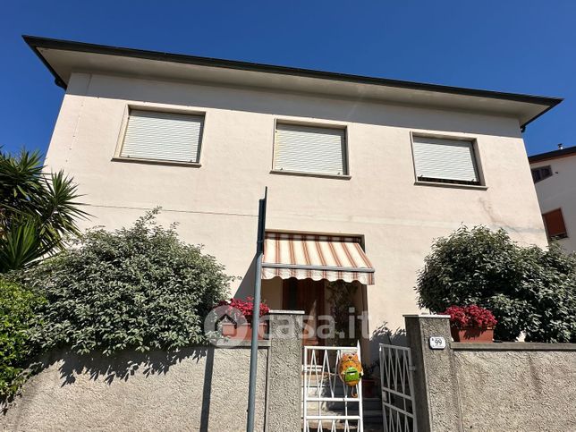 Casa indipendente in residenziale in Via Guerrazzi