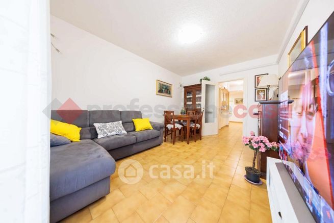 Appartamento in residenziale in Via Antonio Corazzi
