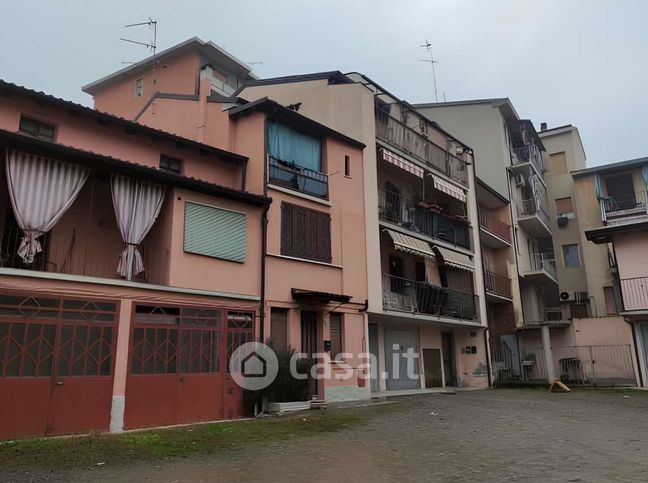 Appartamento in residenziale in Via Fratelli Cairoli 21