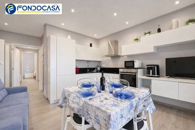 Appartamento in residenziale in Via Mariconi 19