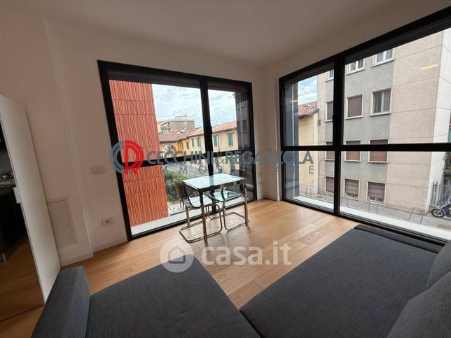 Appartamento in residenziale in Via Paulucci di Calboli Fulcieri 11