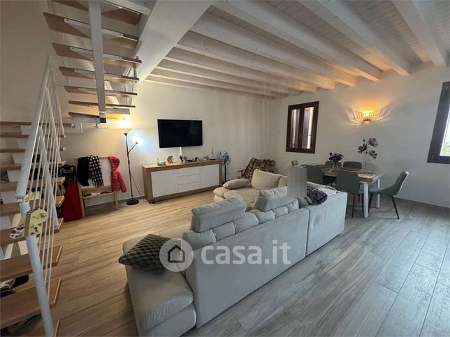 Attico/mansarda in residenziale in Via Petocchi 16