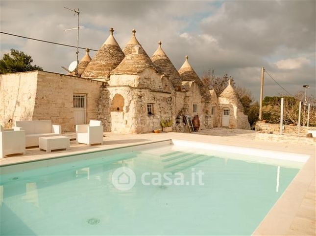 Casa indipendente in residenziale in Strada Primicerio Zona L