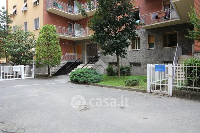 Appartamento in residenziale in Via Emilia Est 24